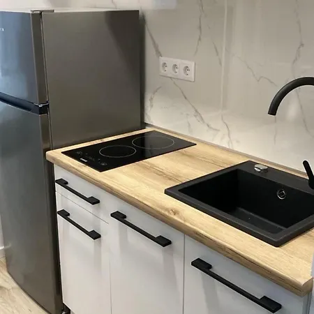 Cozy Studio, Gheorgheni, Near Iulius Mall Kluž